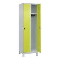 C+P Kleiderspind Classic PLUS mit Standfuß 600 x 1.950 x 500 mm (B x H x T) lichtgrau