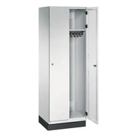 C+P Kleiderspind Cambio mit Sockel 600 x 1.950 x 525 mm (B x H x T) 2 Abteile lichtgrau