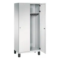 C+P Kleiderspind Cambio mit Standfuß 800 x 1.980 x 525 mm (B x H x T) 2 Abteile lichtgrau