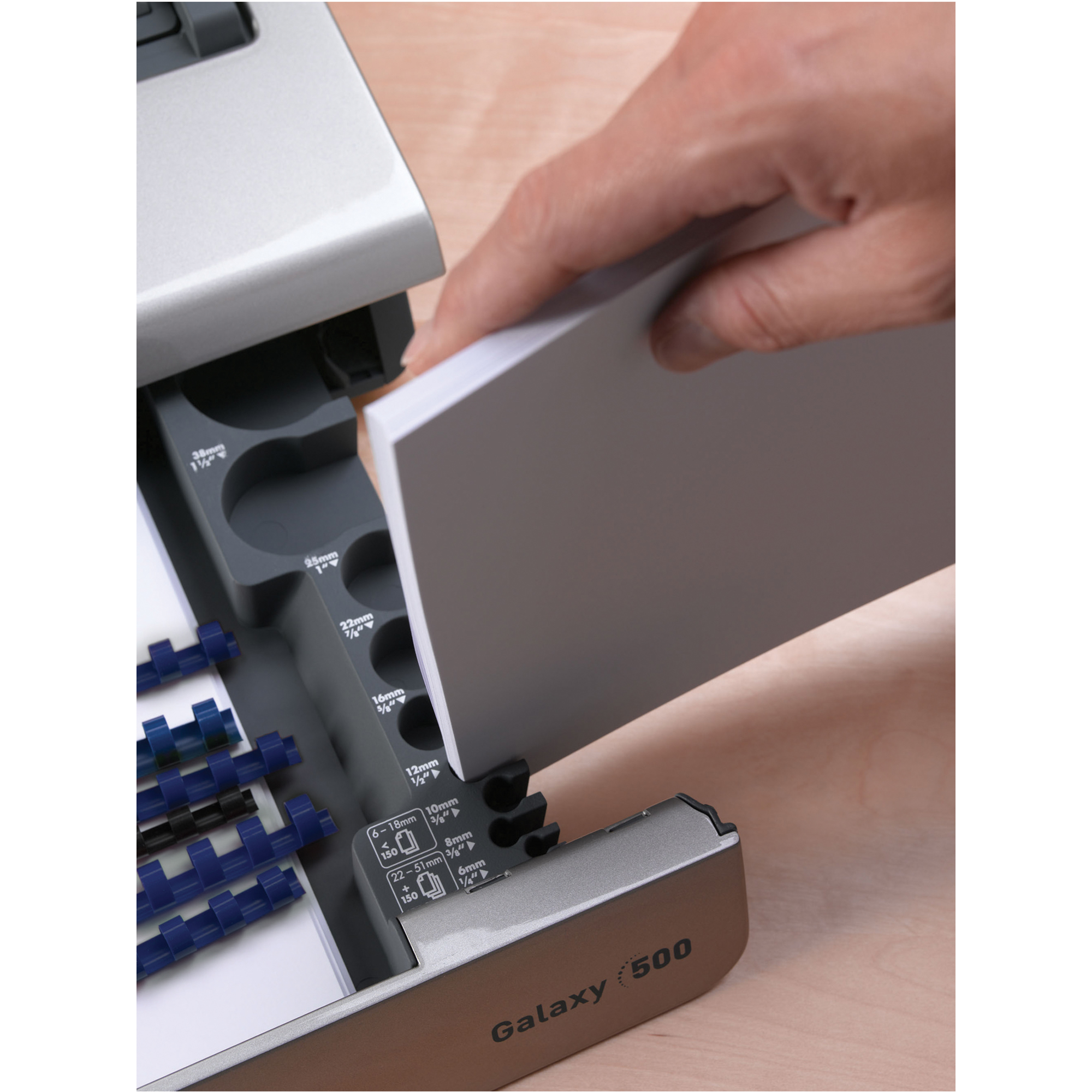 Fellowes® Plastikbindegerät Galaxy — 2