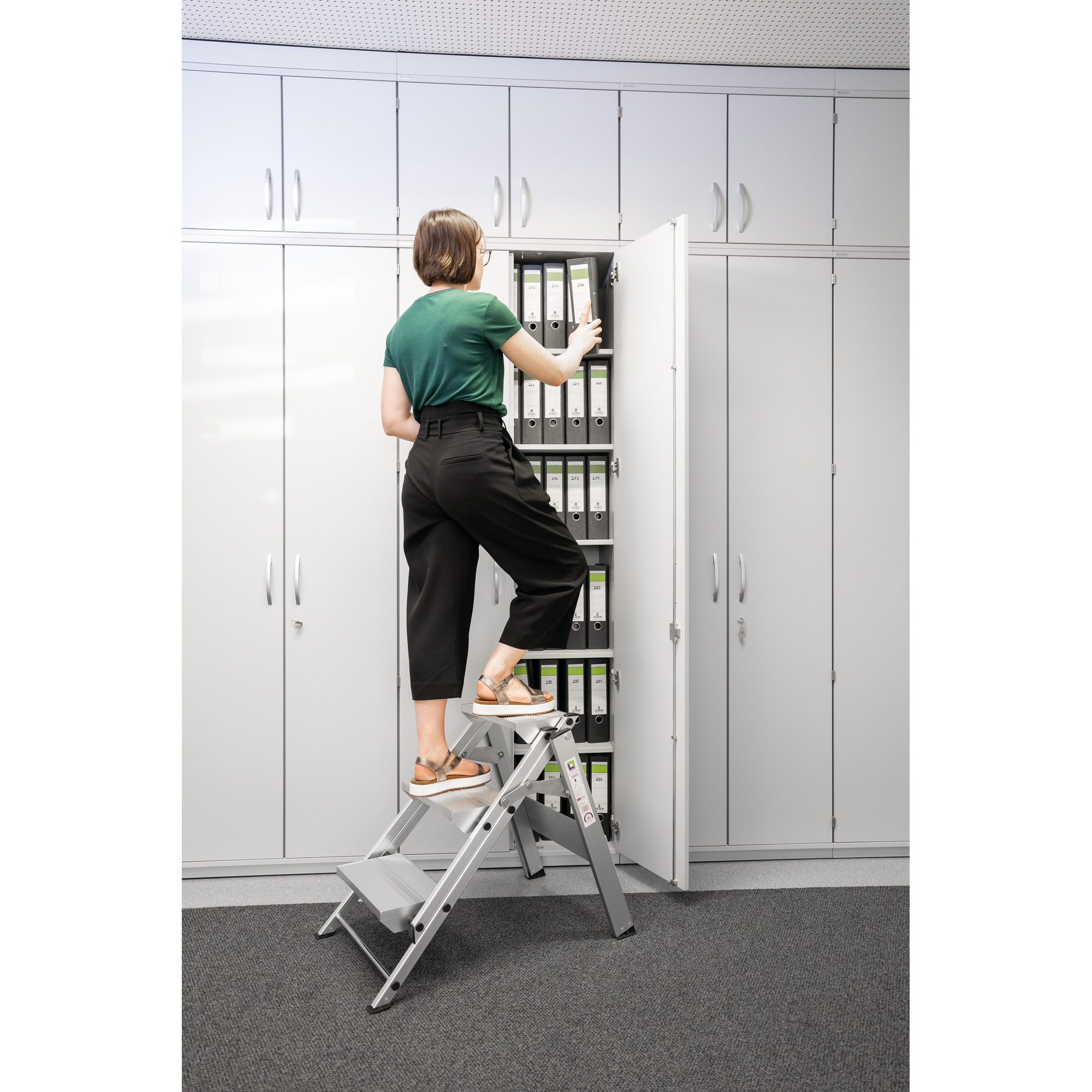 MUNK Trittleiter 3 Stufen — 2