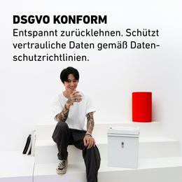 Y001555P